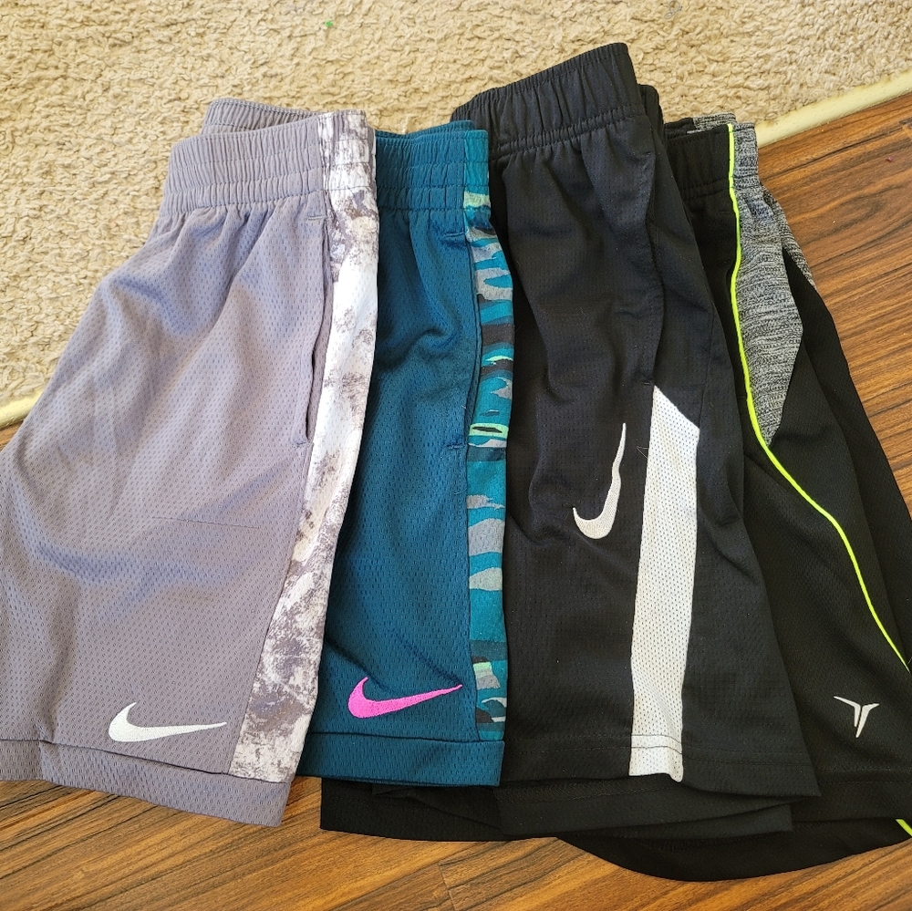 Boys basketball shorts lot
